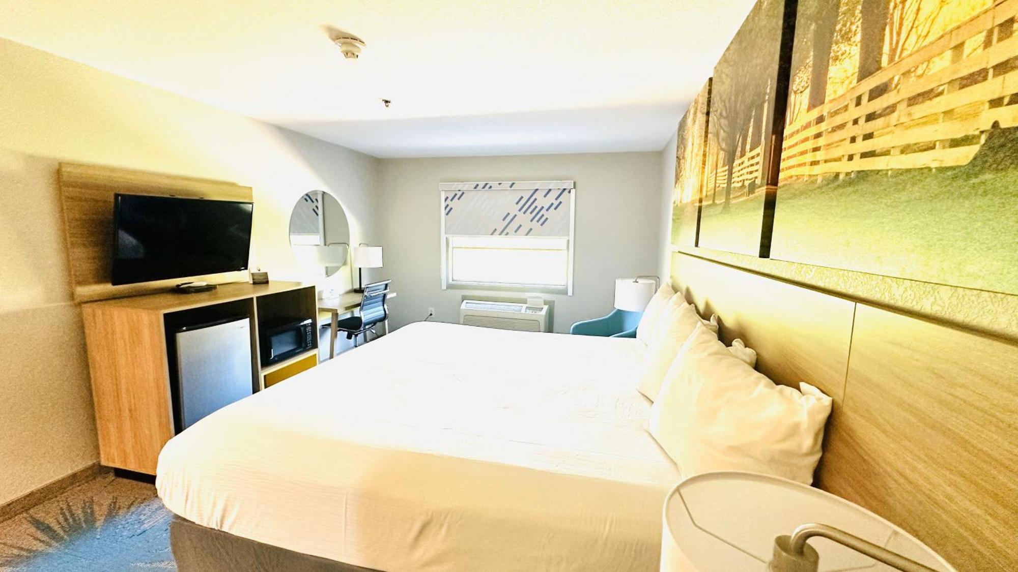 Days Inn & Suites By Wyndham Wynne Eksteriør billede