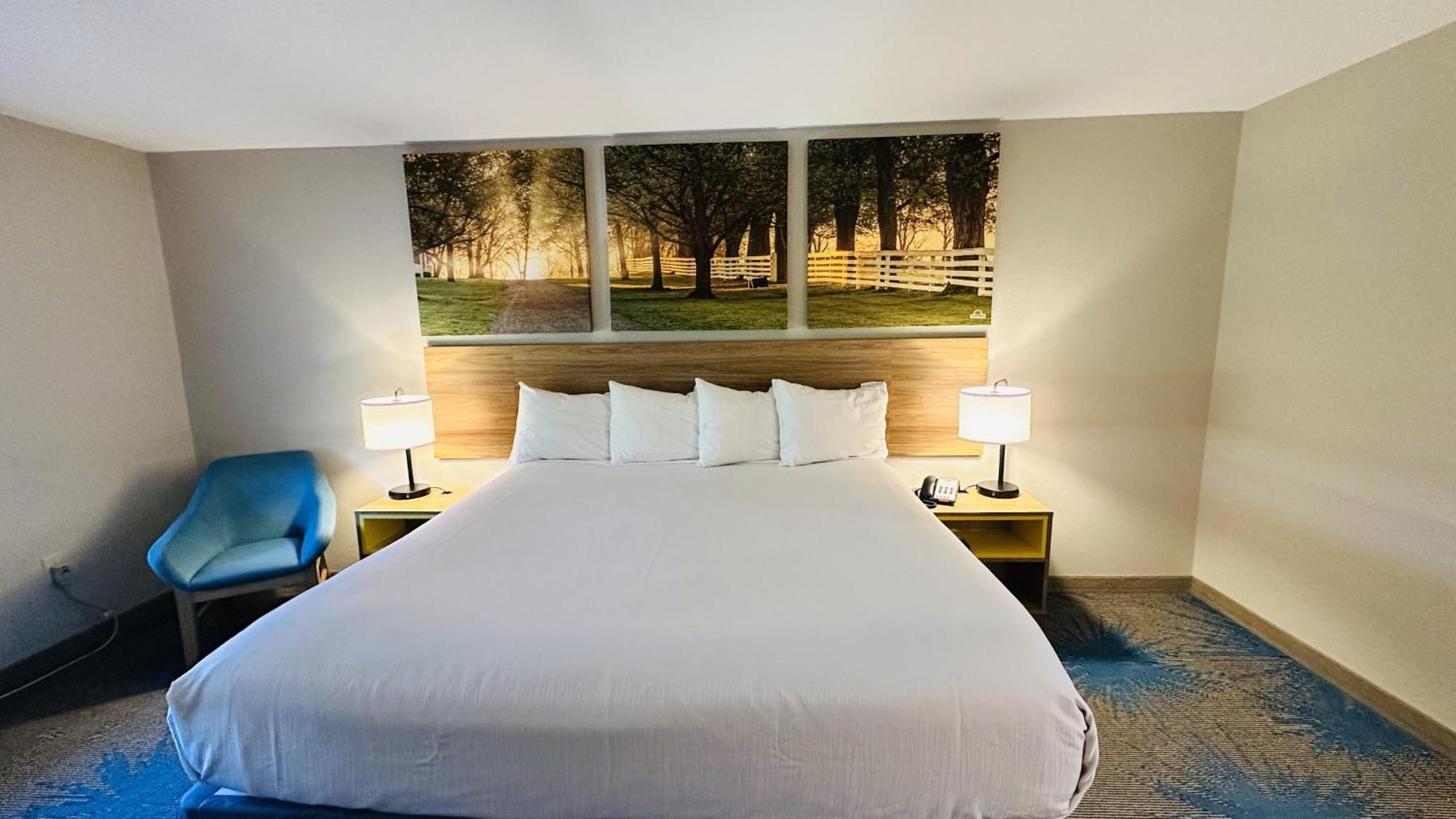 Days Inn & Suites By Wyndham Wynne Eksteriør billede