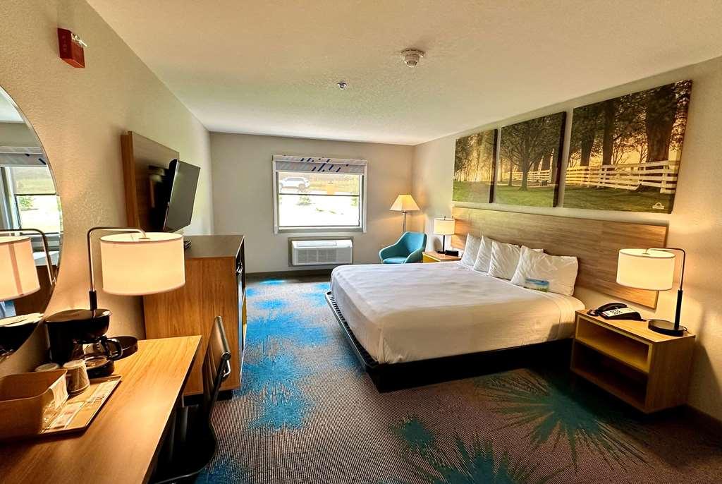 Days Inn & Suites By Wyndham Wynne Værelse billede